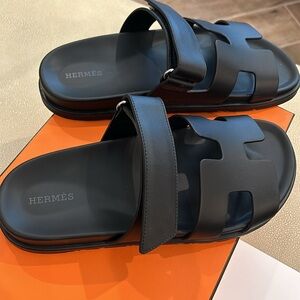 Hermes black Chypre sandal 39.5 (fits like an 8.5) Slides
